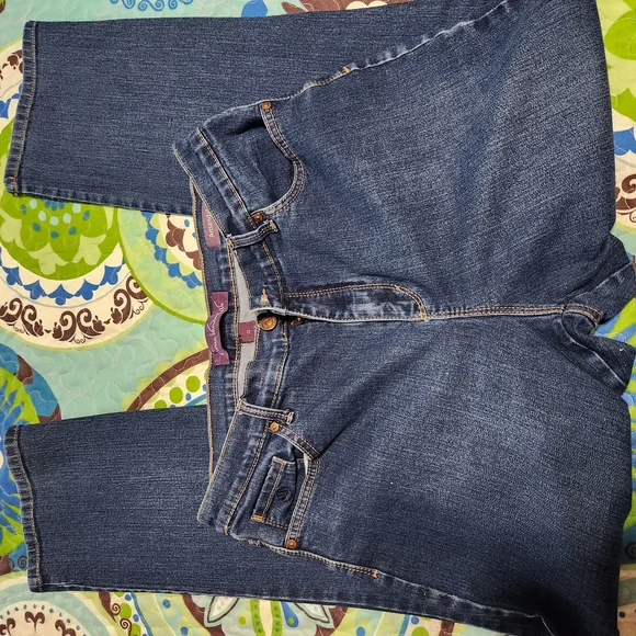Gloria Vanderbilt Blue Straight Leg Jeans - Picture 2 of 7